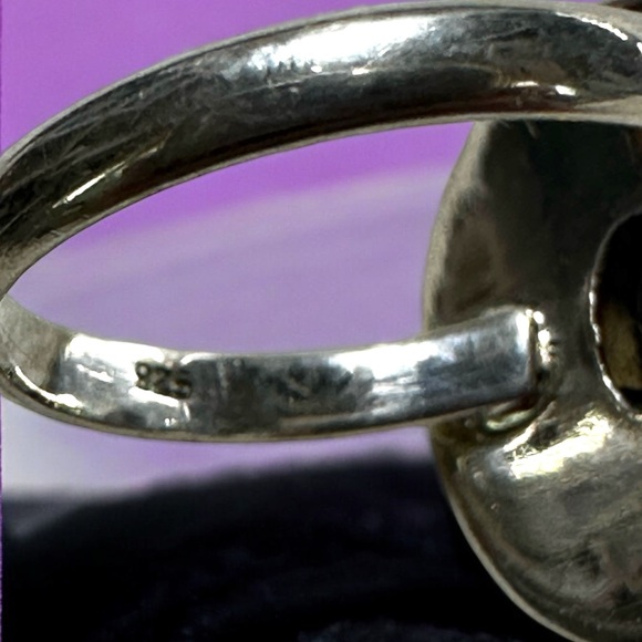 Amethyst Sterling Silver Ring Size 8.5 - Picture 10 of 14